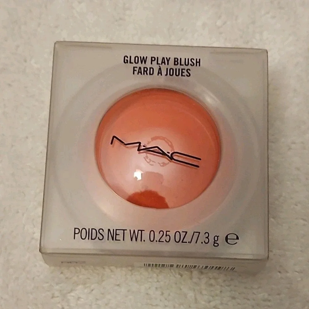 M·A·C Glow‎ Play Blush 0.25 oz / 7.3 g Single